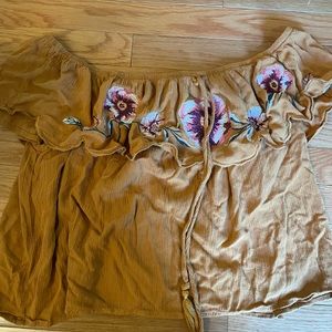 sleeveless shoulder top